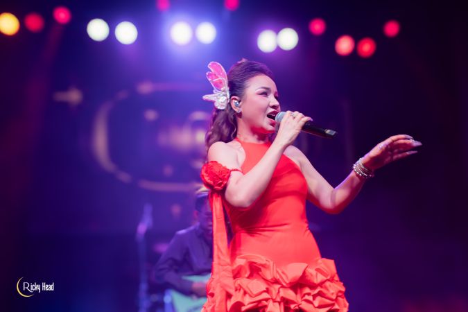 Galaxy #1720<br>1,500 x 1,000<br>Published 3 weeks ago